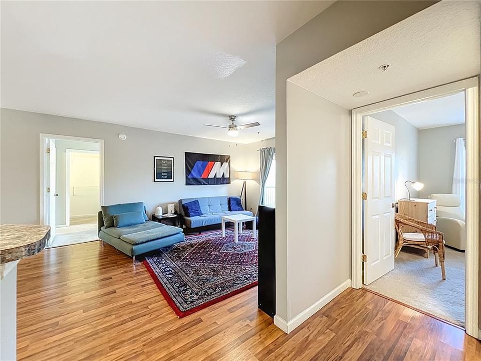 En Venta: $252,000 (2 camas, 2 baños, 1013 Pies cuadrados)