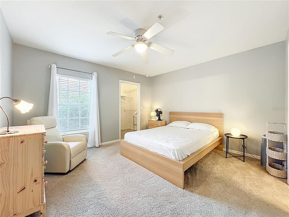 En Venta: $252,000 (2 camas, 2 baños, 1013 Pies cuadrados)