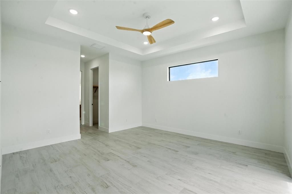 В аренду: $3,000 (3 спален, 2 ванн, 1726 Квадратных фут)