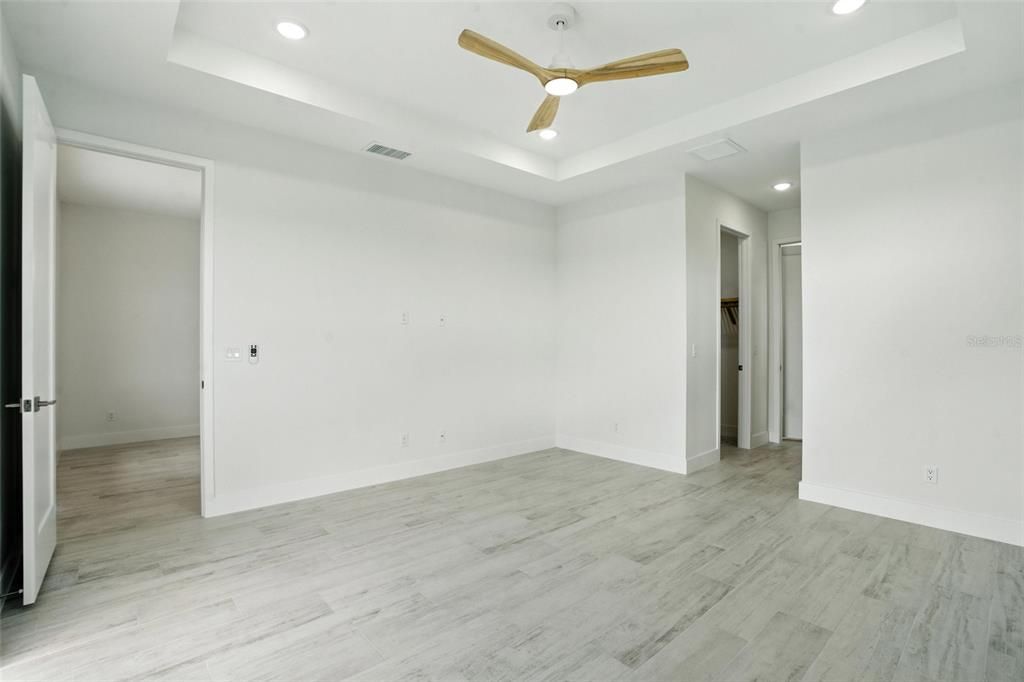 В аренду: $3,000 (3 спален, 2 ванн, 1726 Квадратных фут)