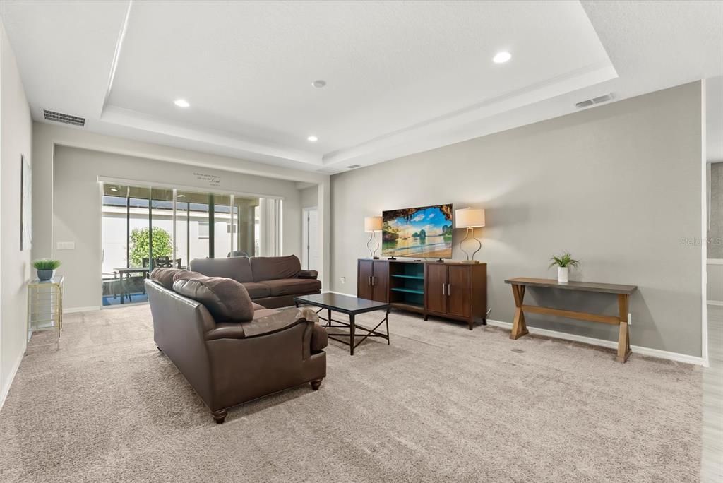 На продажу: $539,900 (4 спален, 3 ванн, 2822 Квадратных фут)