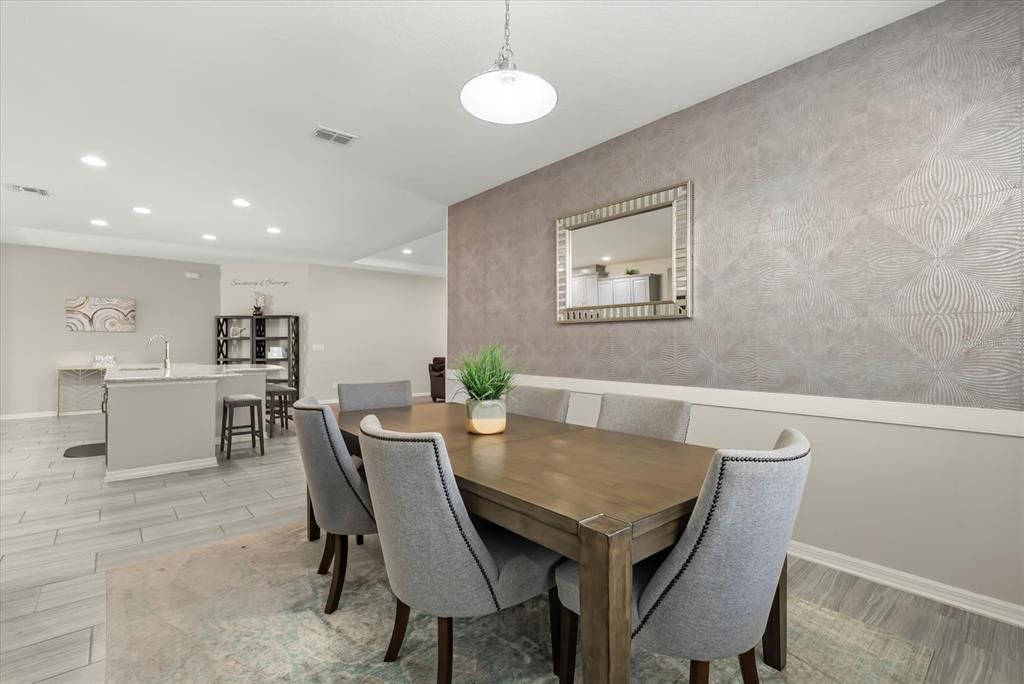 На продажу: $539,900 (4 спален, 3 ванн, 2822 Квадратных фут)