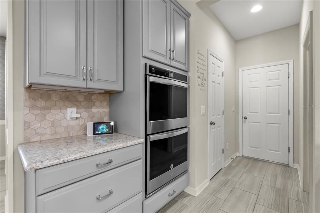 На продажу: $539,900 (4 спален, 3 ванн, 2822 Квадратных фут)