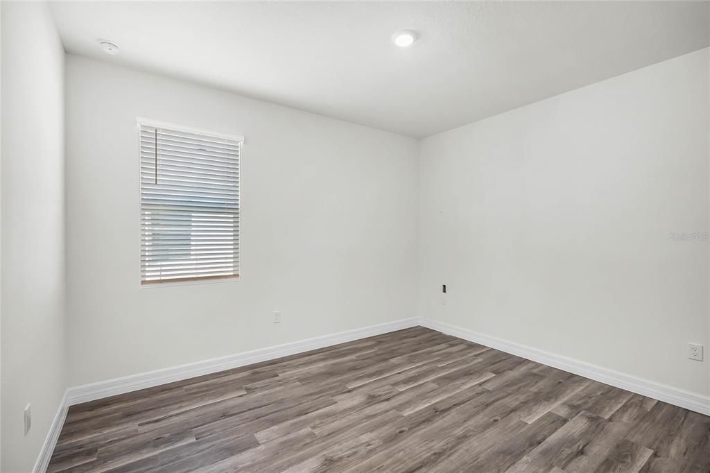 En Venta: $458,490 (4 camas, 3 baños, 2336 Pies cuadrados)