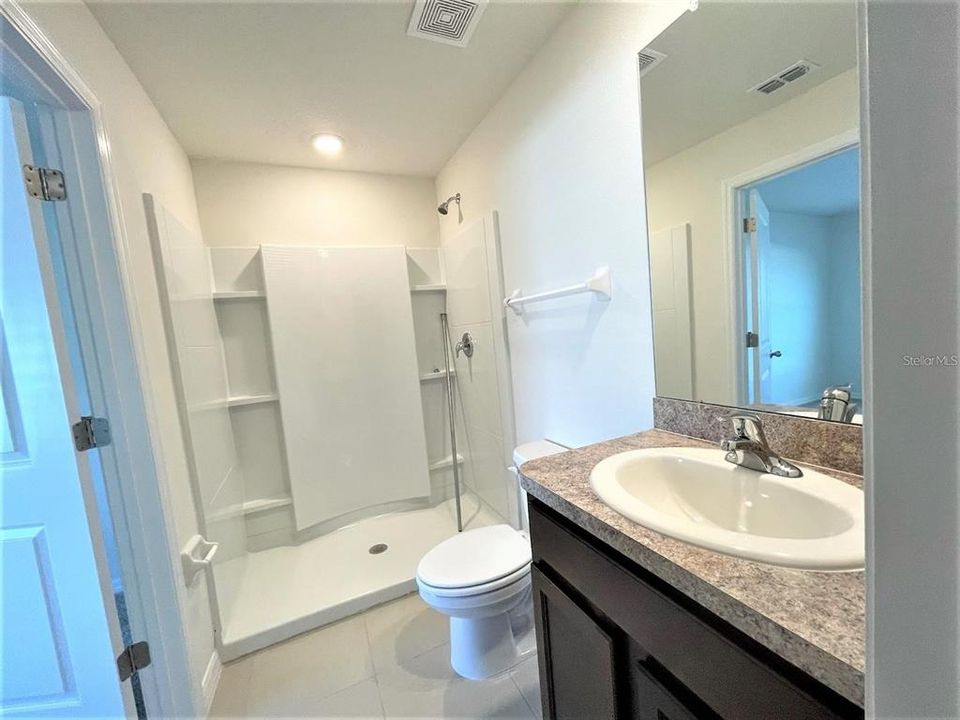 出租: $2,200 (4 贝兹, 2 浴室, 1550 平方英尺)