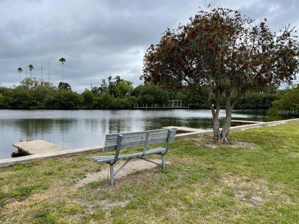 出租: $2,200 (4 贝兹, 2 浴室, 1550 平方英尺)