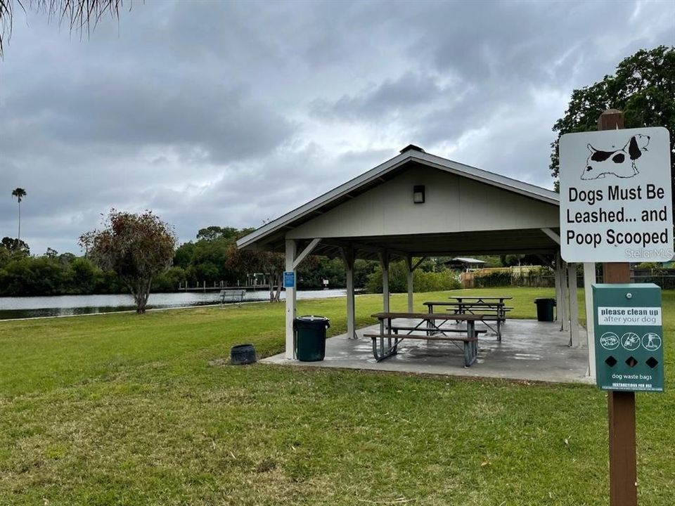 出租: $2,200 (4 贝兹, 2 浴室, 1550 平方英尺)