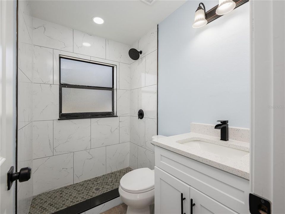 En Venta: $244,900 (3 camas, 2 baños, 1032 Pies cuadrados)