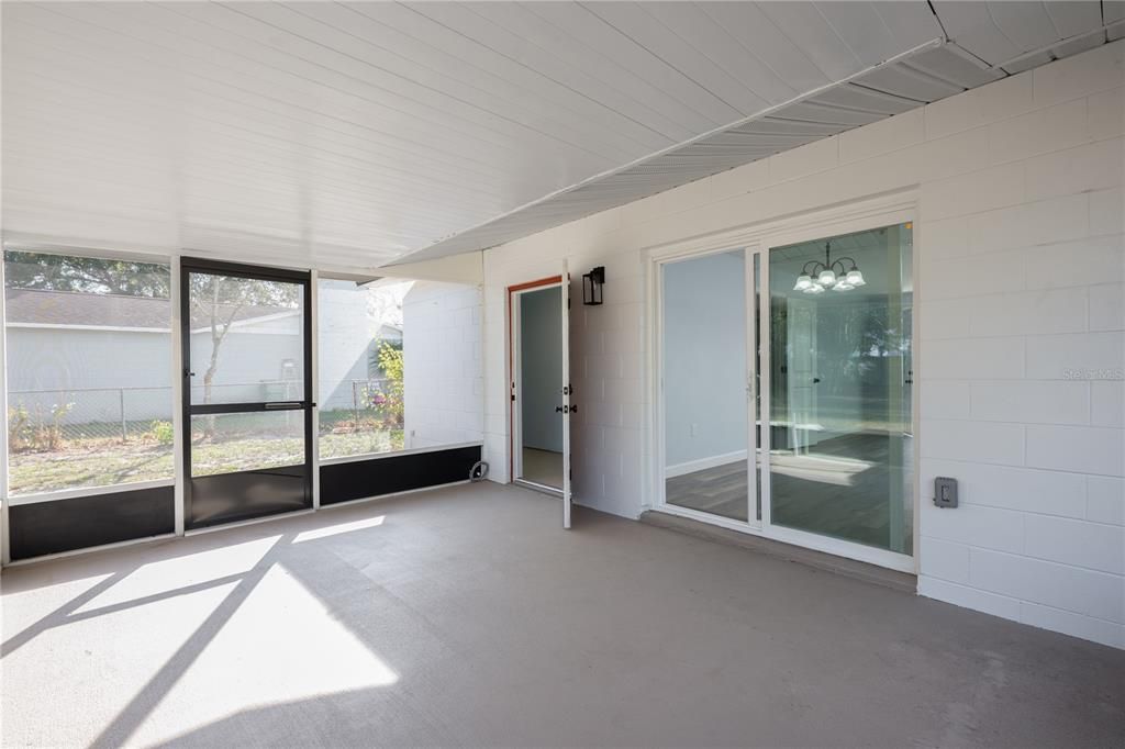 En Venta: $244,900 (3 camas, 2 baños, 1032 Pies cuadrados)