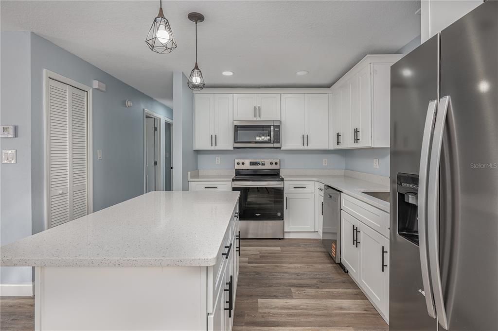 En Venta: $244,900 (3 camas, 2 baños, 1032 Pies cuadrados)