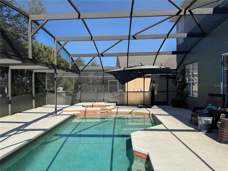 For Sale: $499,900 (7 beds, 4 baths, 2934 Square Feet)