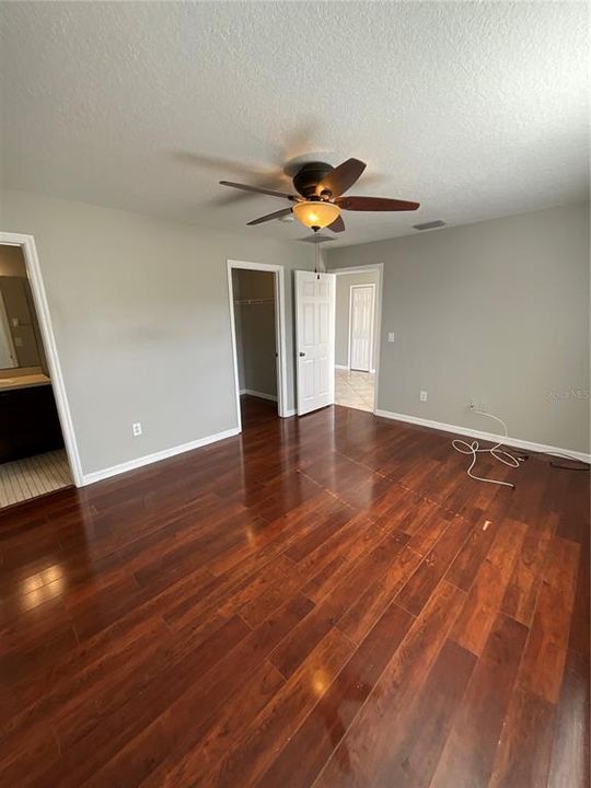 For Rent: $1,600 (2 beds, 2 baths, 1130 Square Feet)