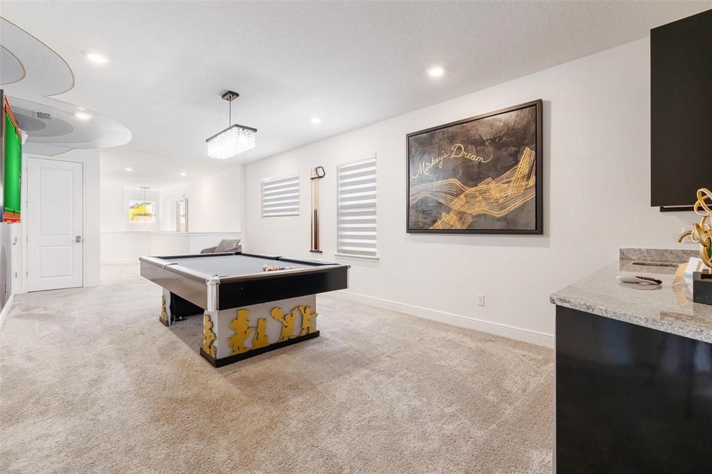 En Venta: $1,000,000 (5 camas, 5 baños, 3428 Pies cuadrados)