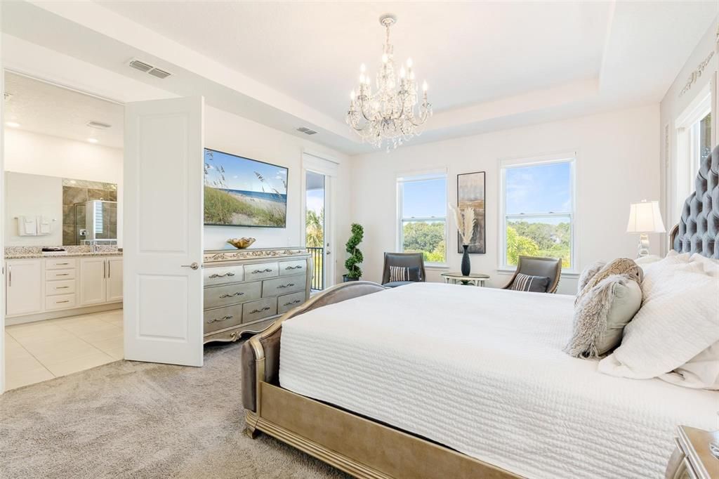 En Venta: $1,000,000 (5 camas, 5 baños, 3428 Pies cuadrados)