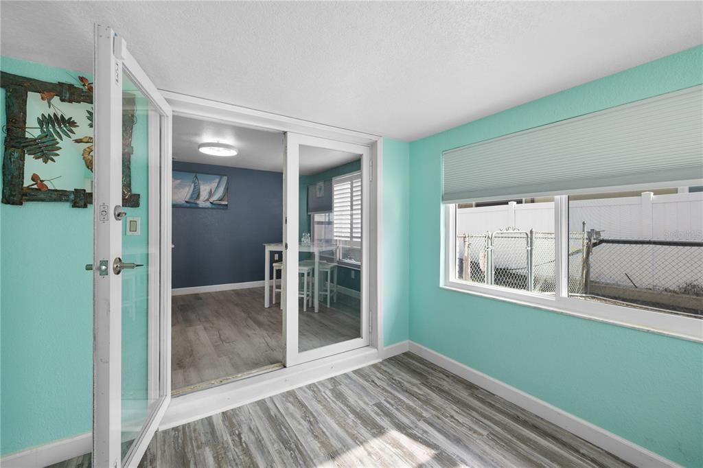 For Sale: $575,000 (3 beds, 2 baths, 2132 Square Feet)