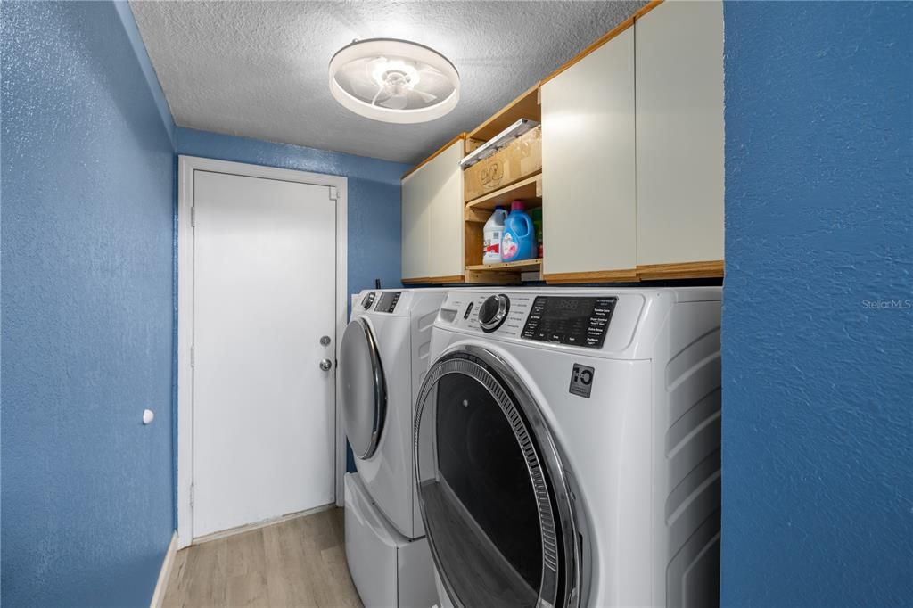 For Sale: $575,000 (3 beds, 2 baths, 2132 Square Feet)