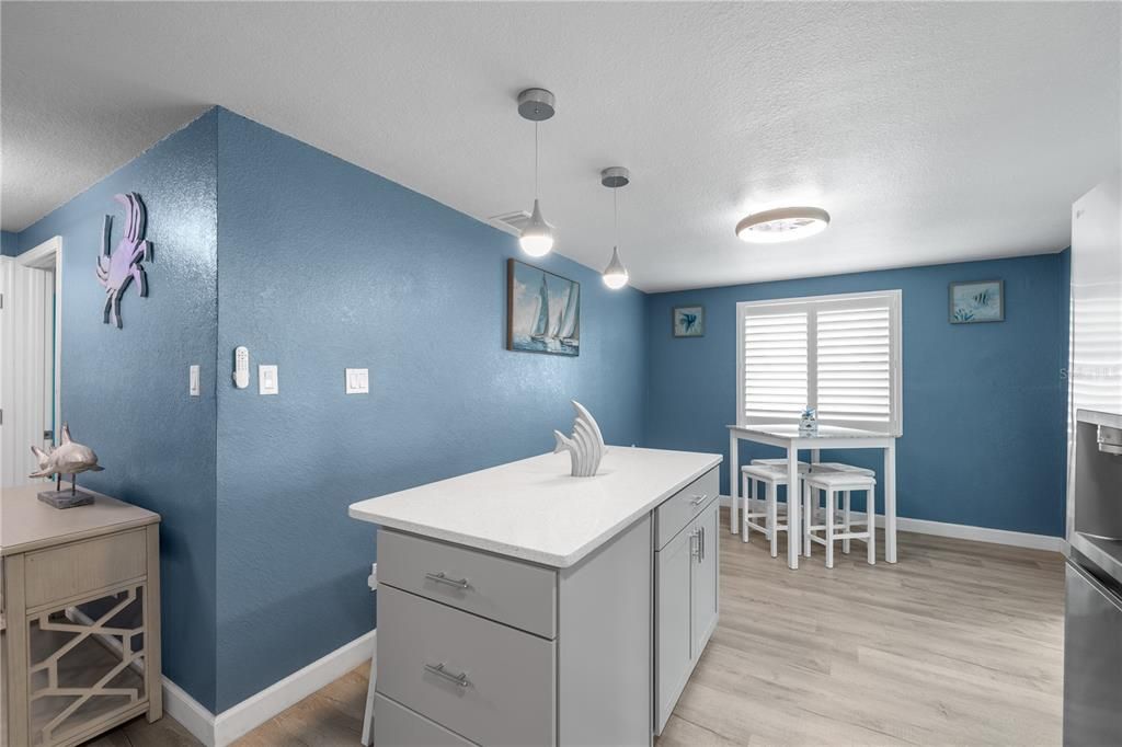 For Sale: $575,000 (3 beds, 2 baths, 2132 Square Feet)