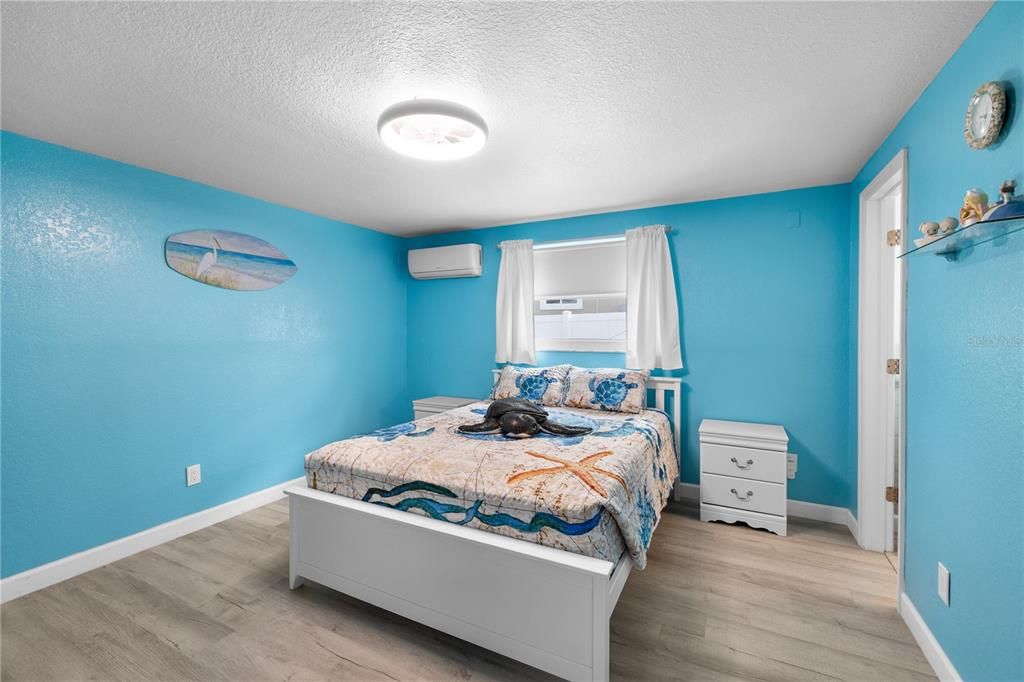 For Sale: $575,000 (3 beds, 2 baths, 2132 Square Feet)