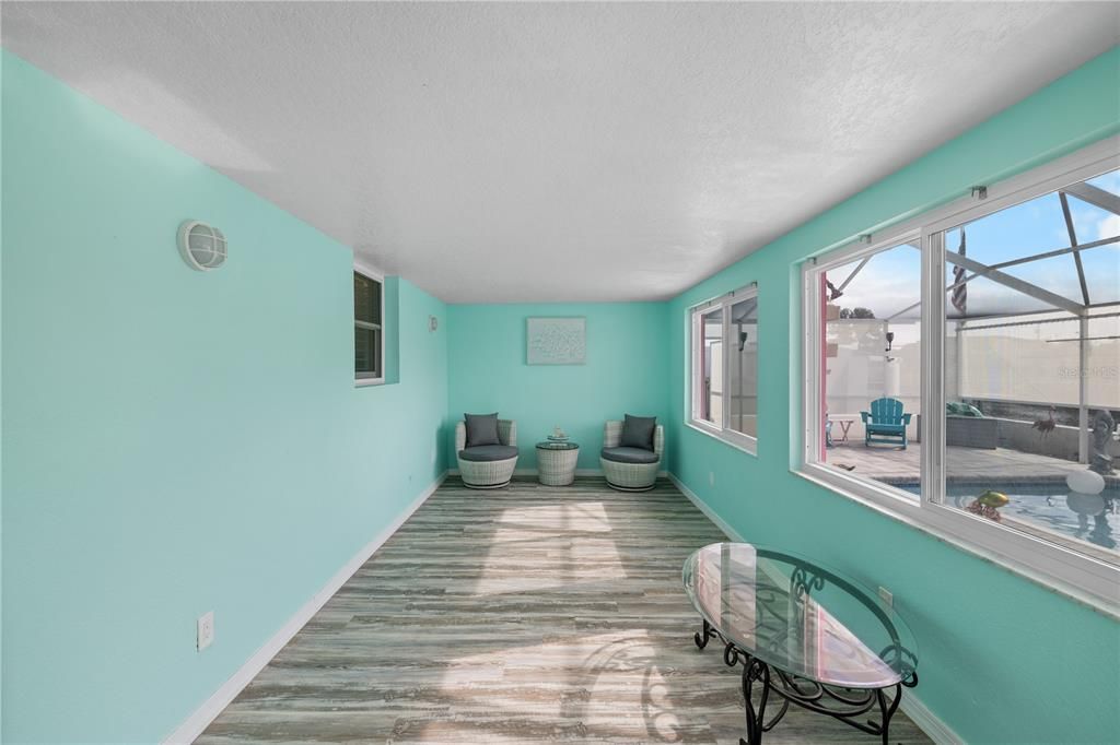 For Sale: $575,000 (3 beds, 2 baths, 2132 Square Feet)