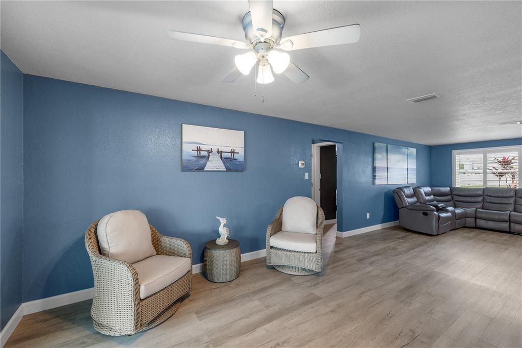 For Sale: $575,000 (3 beds, 2 baths, 2132 Square Feet)