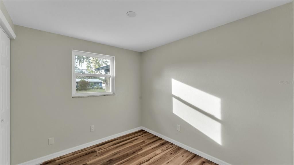 For Sale: $324,900 (4 beds, 3 baths, 1464 Square Feet)