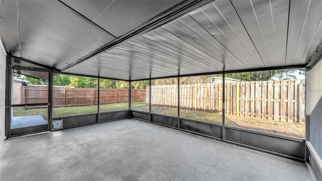 For Sale: $324,900 (4 beds, 3 baths, 1464 Square Feet)