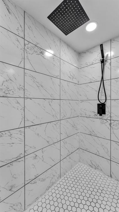 For Sale: $324,900 (4 beds, 3 baths, 1464 Square Feet)