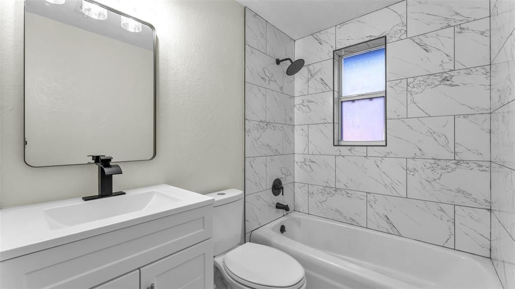 For Sale: $324,900 (4 beds, 3 baths, 1464 Square Feet)