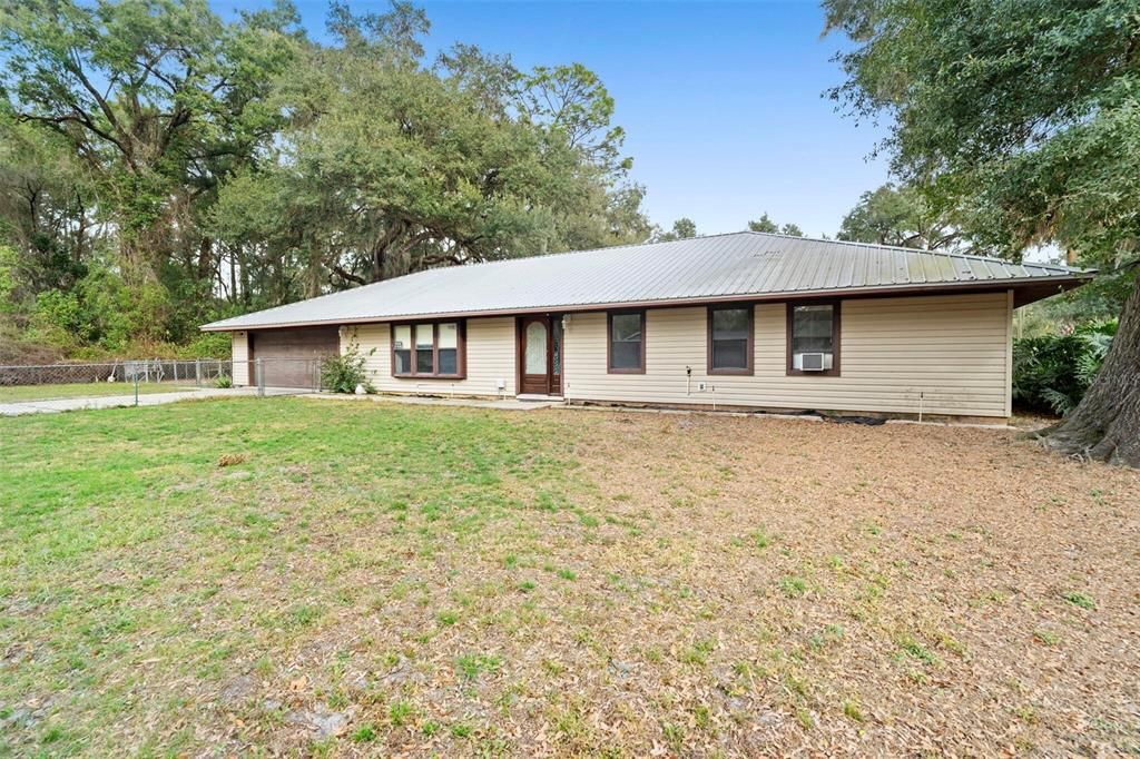 待售: $121,000 (3 贝兹, 2 浴室, 2198 平方英尺)