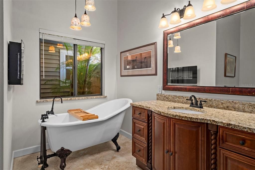 For Sale: $565,000 (3 beds, 2 baths, 1610 Square Feet)