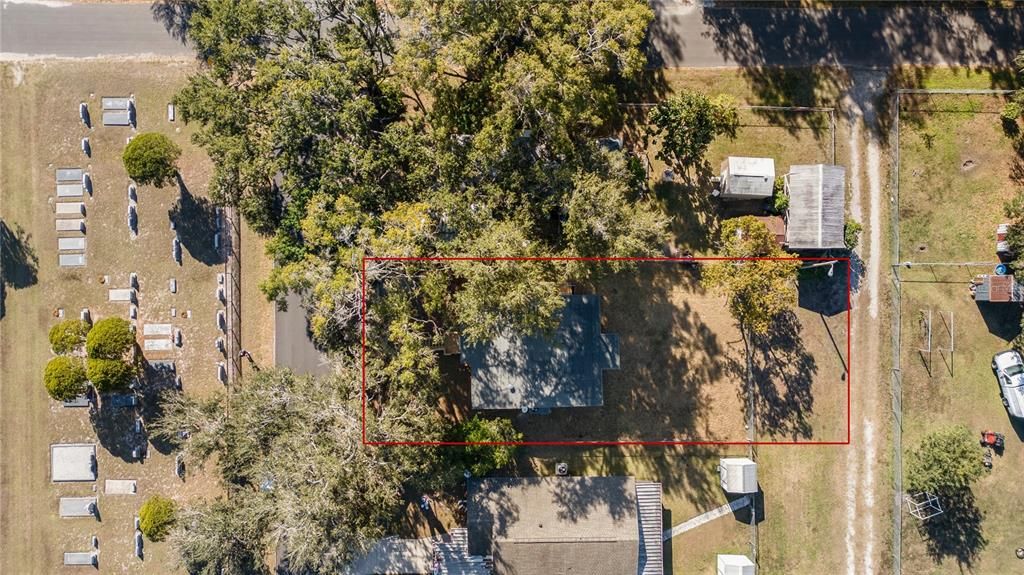 For Sale: $225,000 (3 beds, 1 baths, 994 Square Feet)