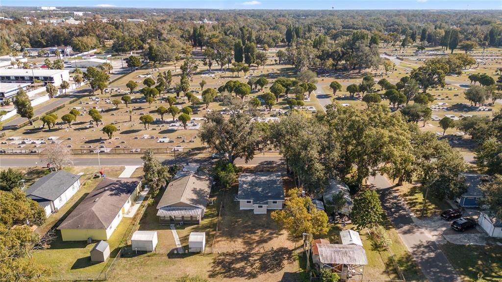 For Sale: $225,000 (3 beds, 1 baths, 994 Square Feet)