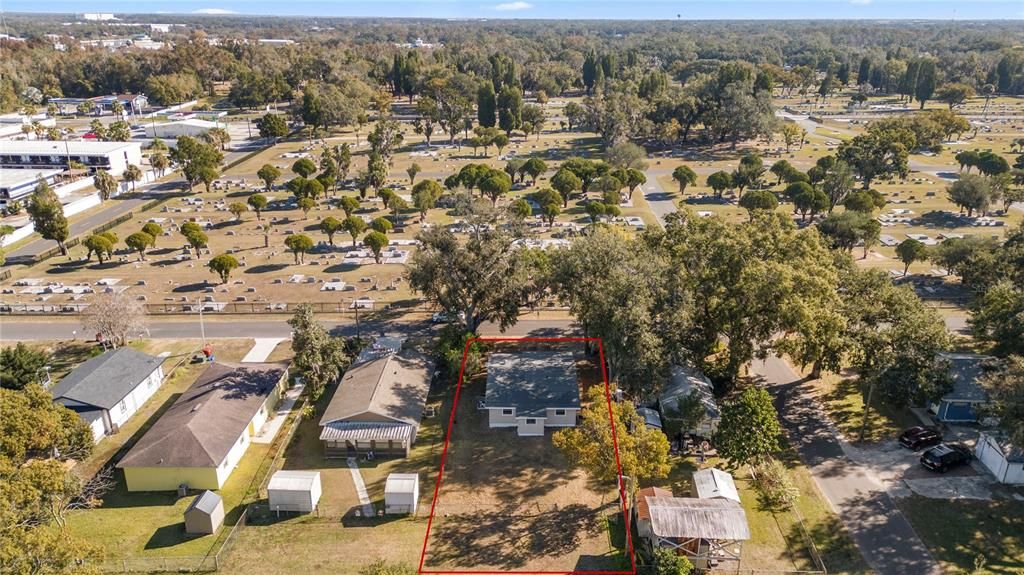 For Sale: $225,000 (3 beds, 1 baths, 994 Square Feet)