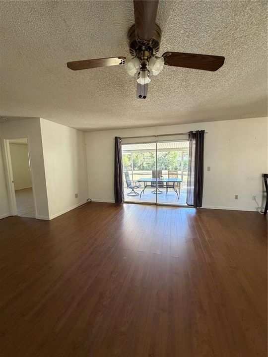 En Renta: $1,800 (3 camas, 2 baños, 1506 Pies cuadrados)