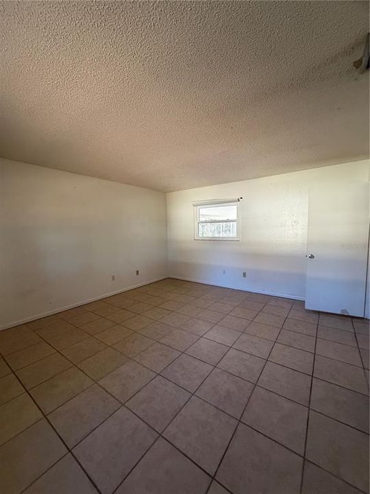 En Renta: $1,800 (3 camas, 2 baños, 1506 Pies cuadrados)