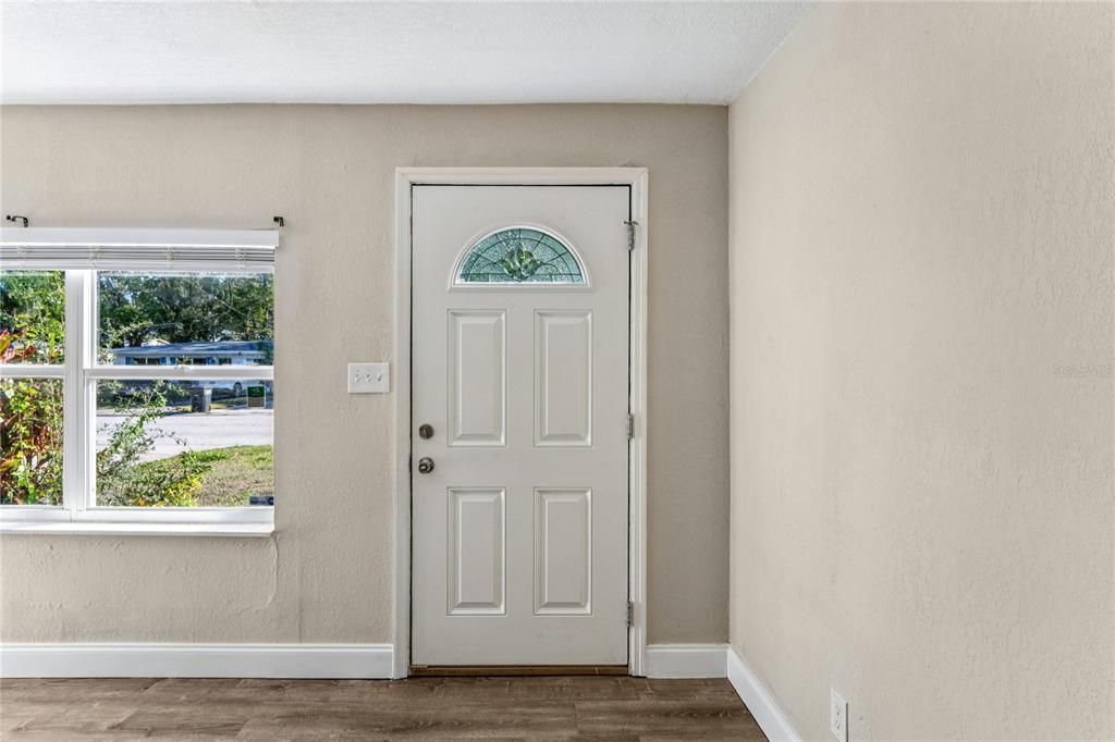 For Sale: $391,000 (3 beds, 2 baths, 1776 Square Feet)