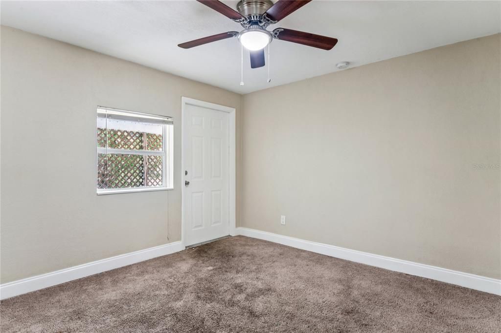 For Sale: $391,000 (3 beds, 2 baths, 1776 Square Feet)