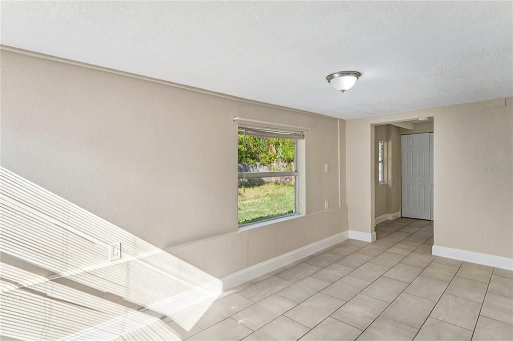 For Sale: $391,000 (3 beds, 2 baths, 1776 Square Feet)