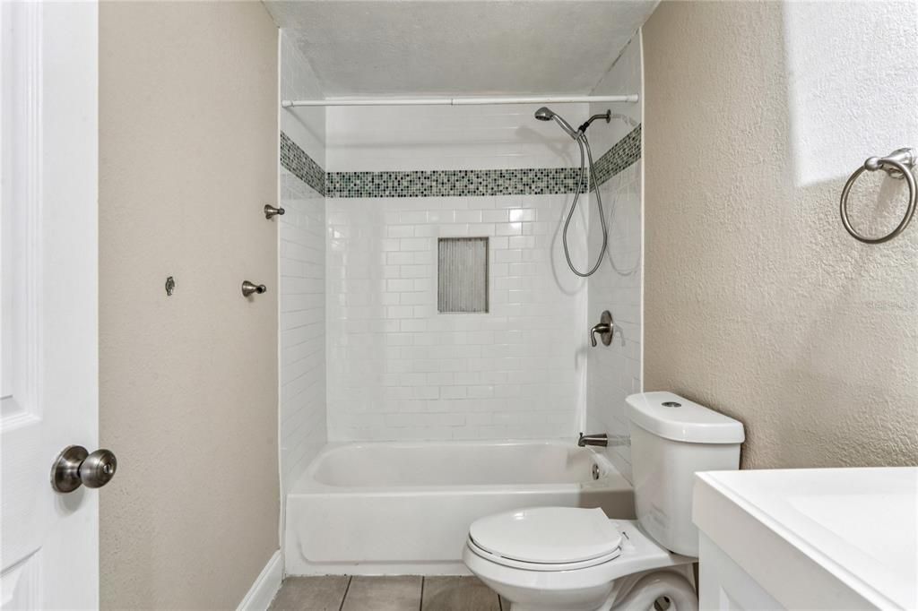 For Sale: $391,000 (3 beds, 2 baths, 1776 Square Feet)