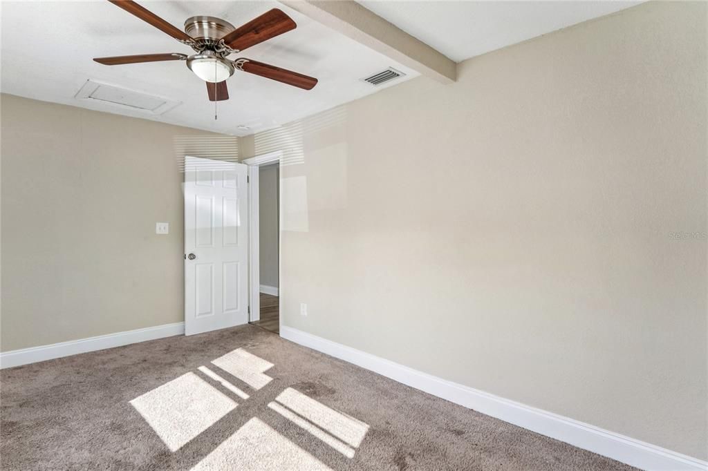 For Sale: $391,000 (3 beds, 2 baths, 1776 Square Feet)