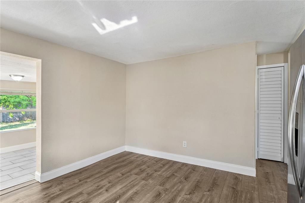 For Sale: $391,000 (3 beds, 2 baths, 1776 Square Feet)