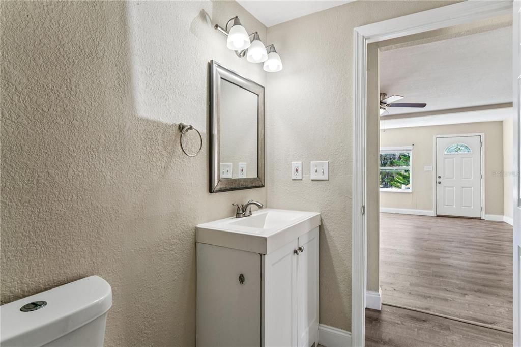 For Sale: $391,000 (3 beds, 2 baths, 1776 Square Feet)