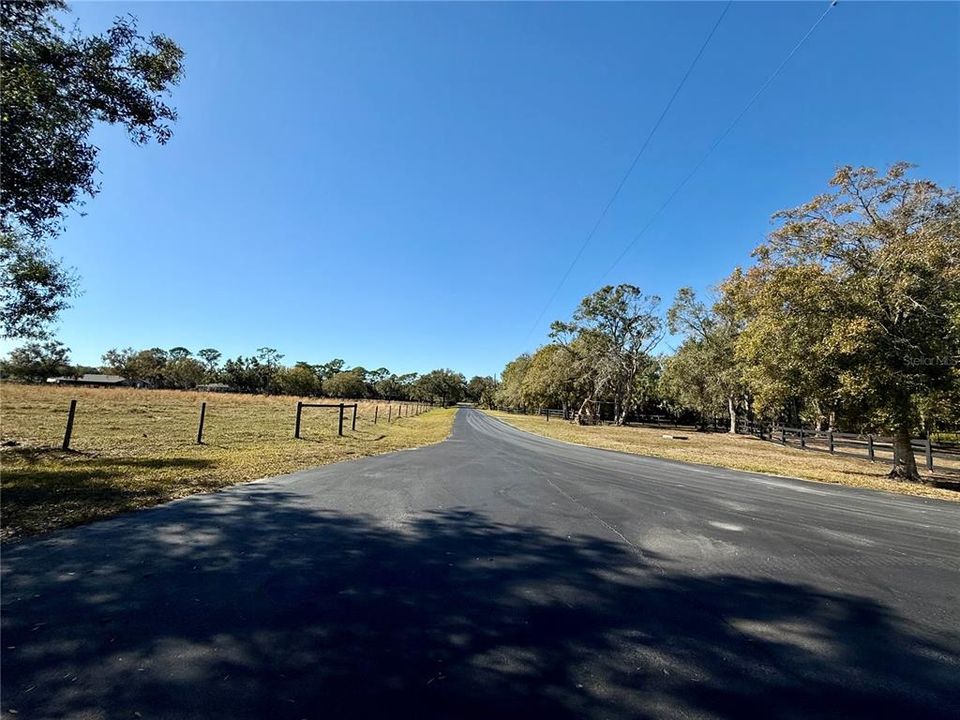 For Sale: $1,505,000 (3 beds, 2 baths, 3311 Square Feet)