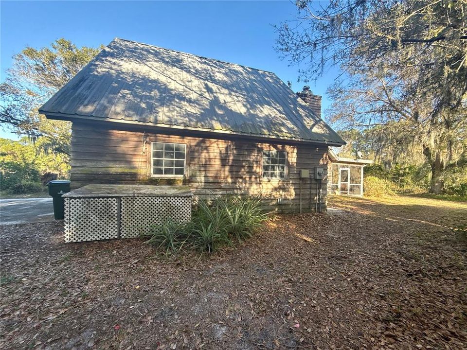 For Sale: $1,505,000 (3 beds, 2 baths, 3311 Square Feet)