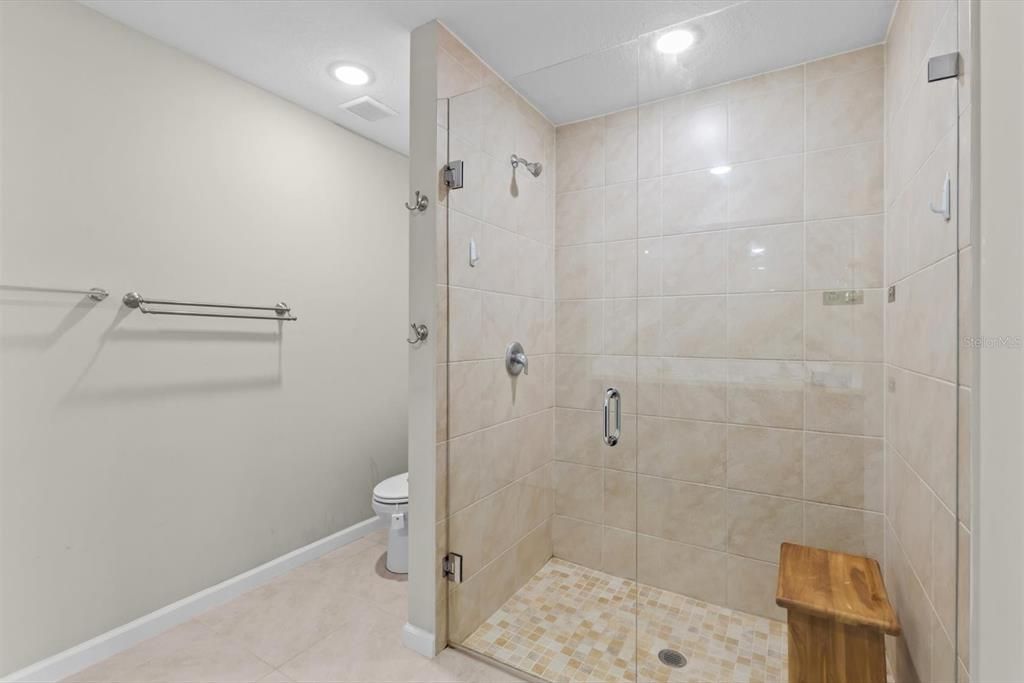 出租: $2,950 (3 贝兹, 2 浴室, 1935 平方英尺)