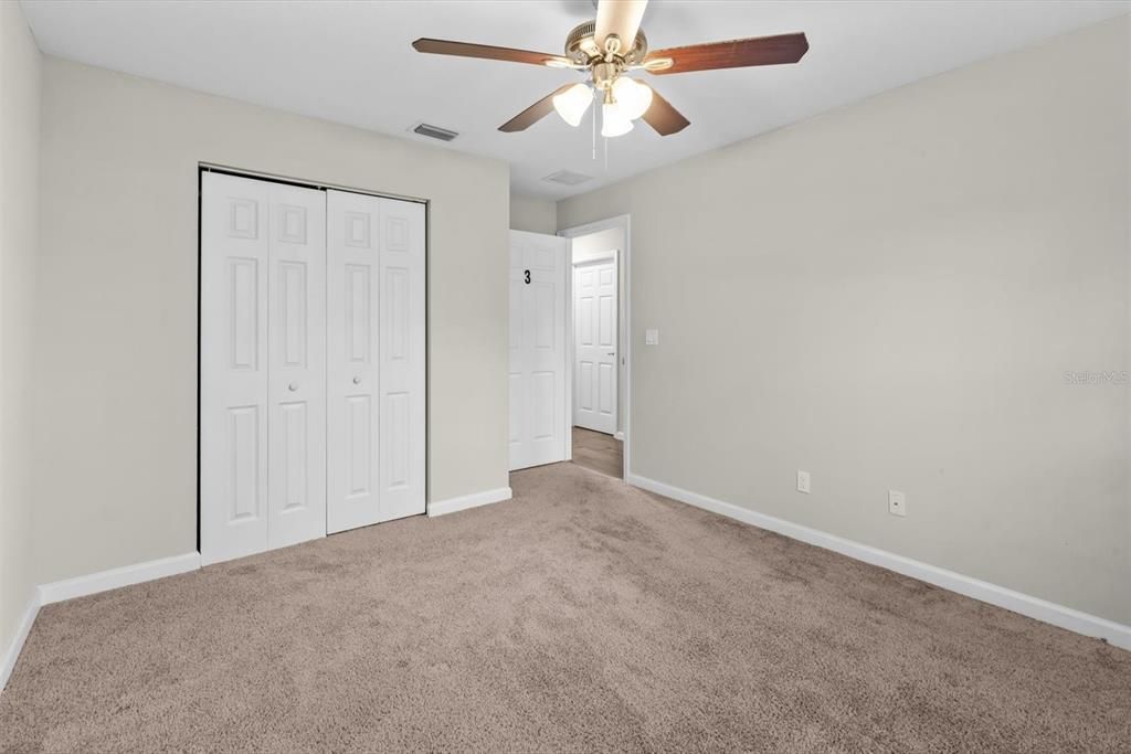 出租: $2,950 (3 贝兹, 2 浴室, 1935 平方英尺)