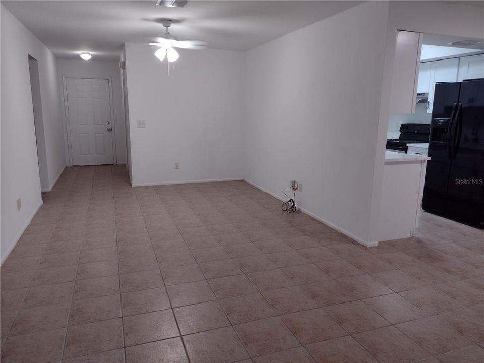 En Venta: $269,000 (3 camas, 2 baños, 1132 Pies cuadrados)