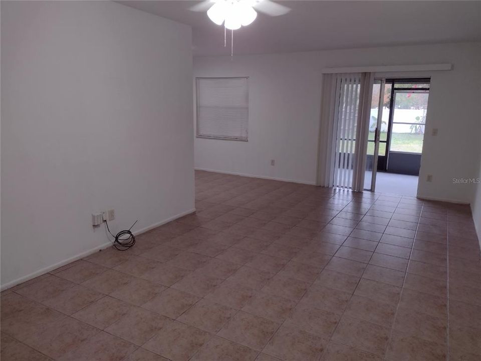 En Venta: $269,000 (3 camas, 2 baños, 1132 Pies cuadrados)