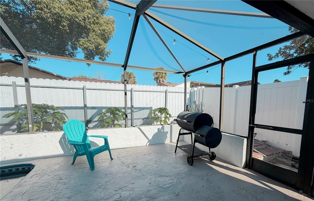 На продажу: $295,000 (3 спален, 2 ванн, 1423 Квадратных фут)