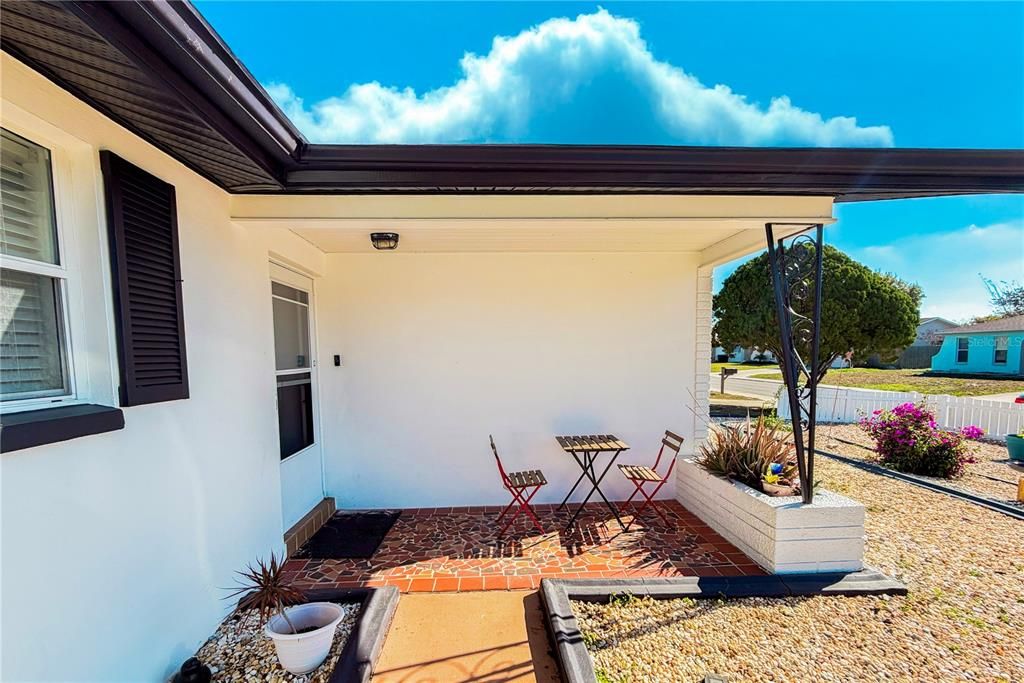 На продажу: $295,000 (3 спален, 2 ванн, 1423 Квадратных фут)